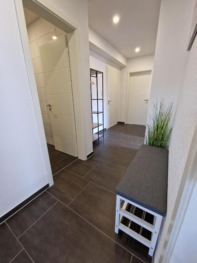 Exklusive Ferienwohnung In Lingen Holthausen 2Zim, 2Badez,Kueche,Balkon,Waschmaschine ภายนอก รูปภาพ