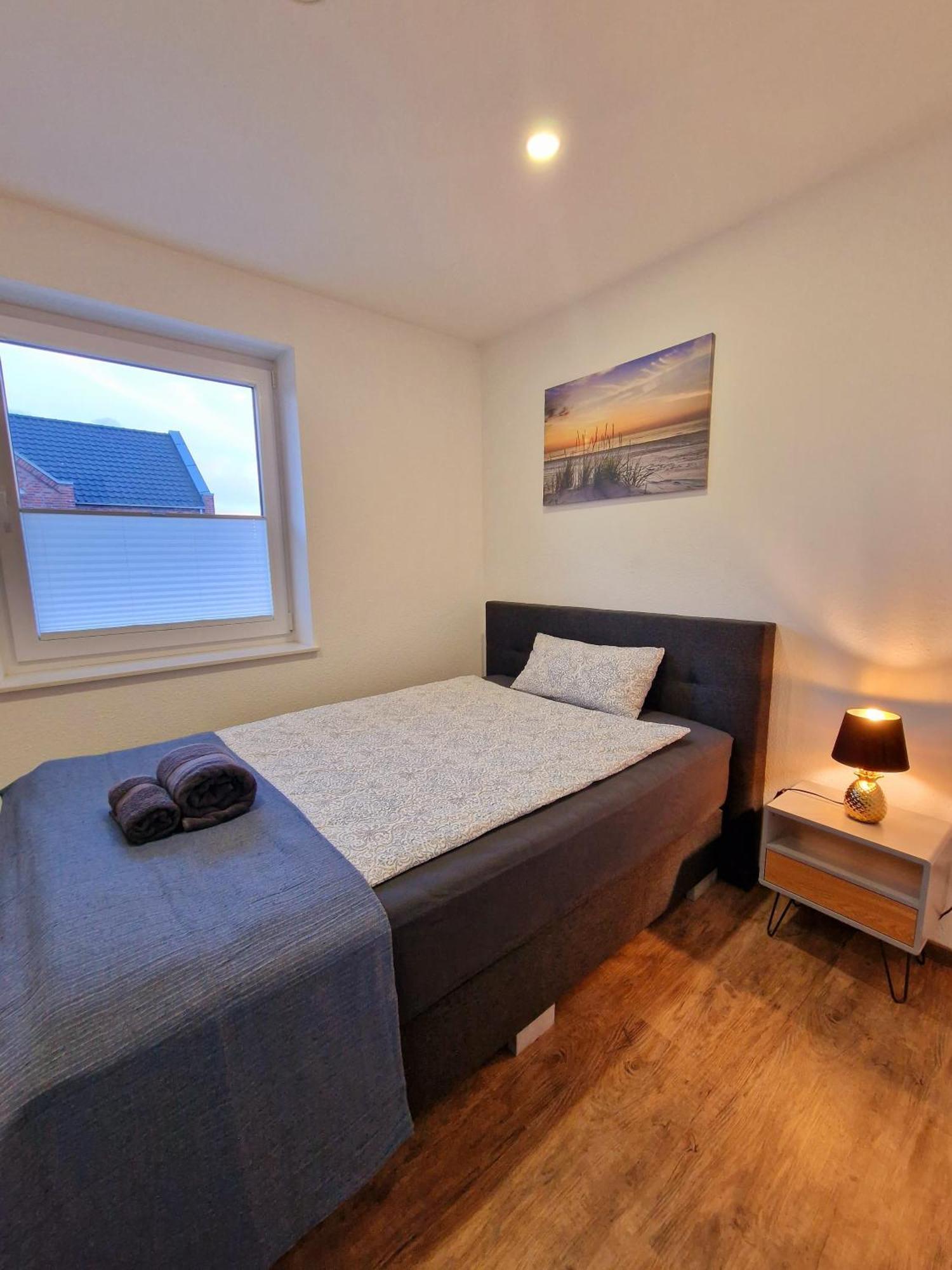 Exklusive Ferienwohnung In Lingen Holthausen 2Zim, 2Badez,Kueche,Balkon,Waschmaschine ภายนอก รูปภาพ